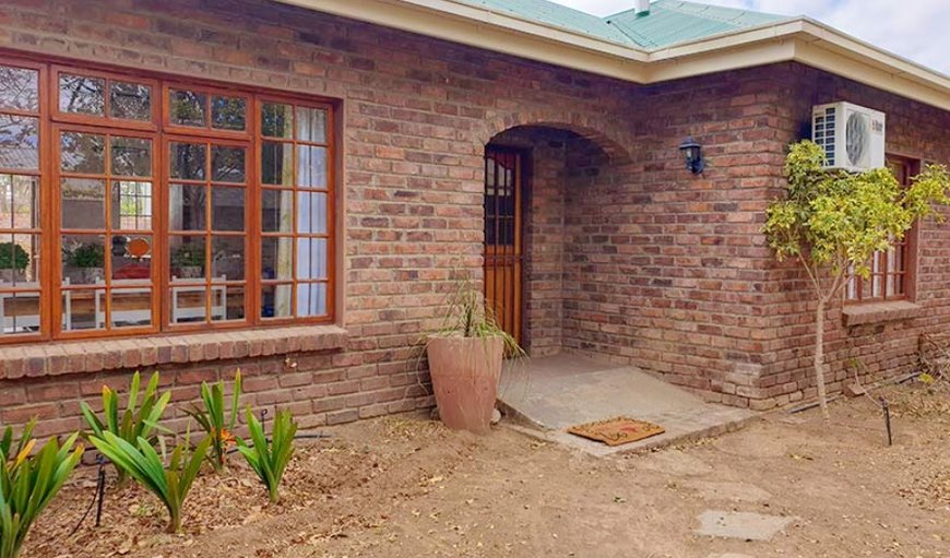 Welcome to 8 B Globe Street Graaff Reinet in Graaff Reinet , Eastern Cape, South Africa