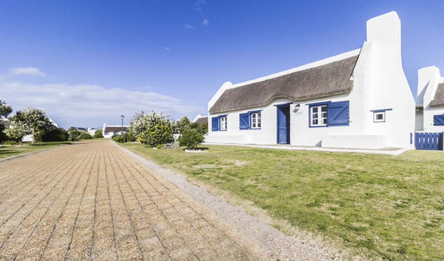 Welcome to Fiskartorpet Cottage in Langezandt, Struisbaai, Western Cape, South Africa