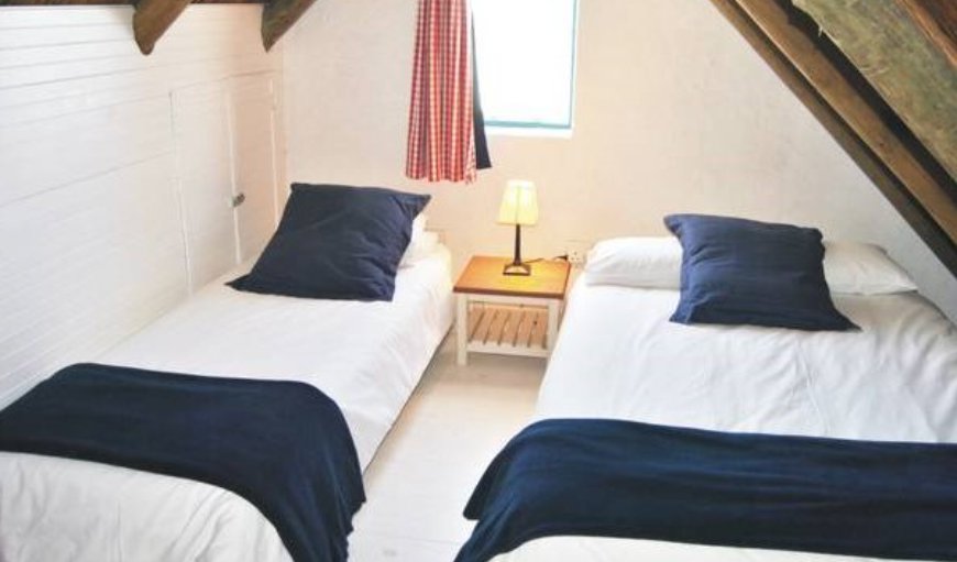 Self catering cottage: Bedroom with 2 Single Beds