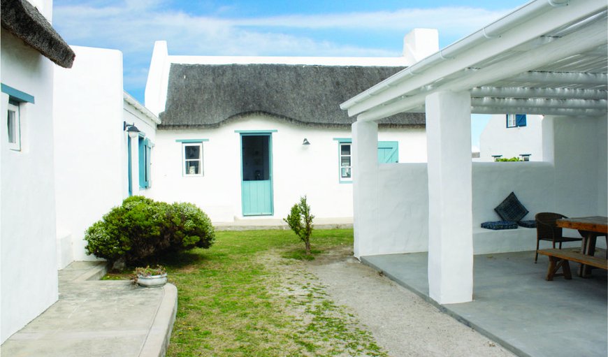 Welcome to Grietjie cottage in Langezandt, Struisbaai, Western Cape, South Africa
