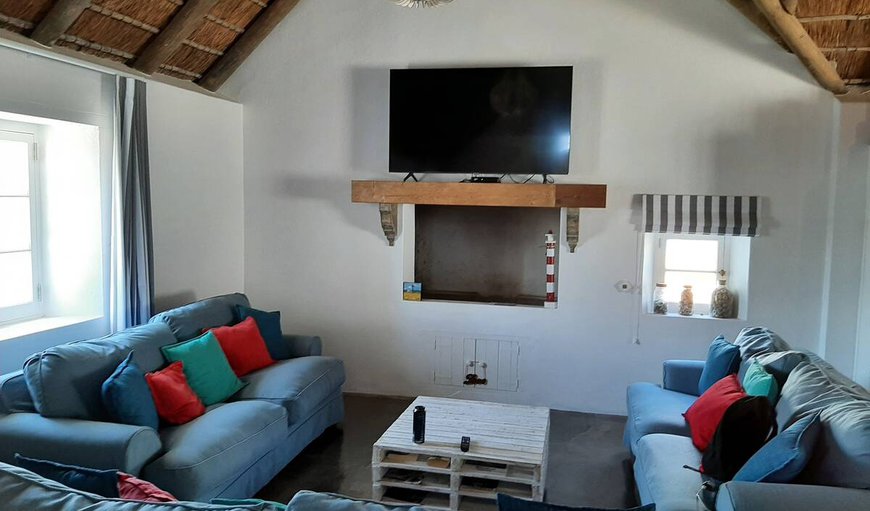 Welcome to Hart se punt cottage in Langezandt, Struisbaai, Western Cape, South Africa
