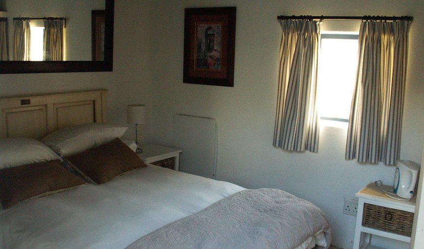 Self catering cottage: Bedroom