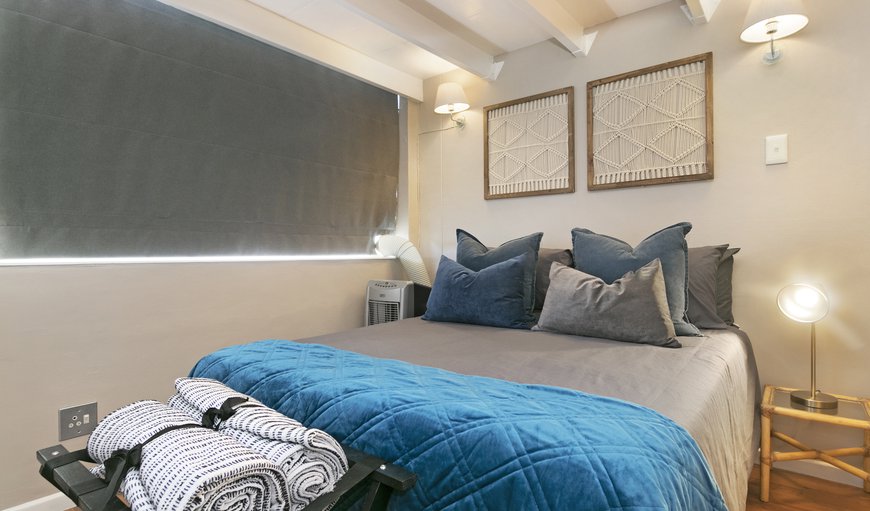 Standard Studio Apartment: Queen Bed
