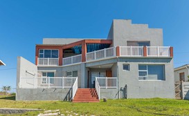 Shirwinstr 14 Struisbaai image