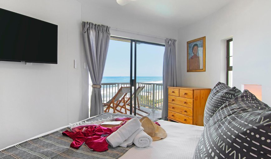 Escape to a Coastal Oasis: Bedroom