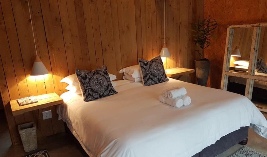 Chamomile Cottage - Self Catering: King-size bedded room downstairs