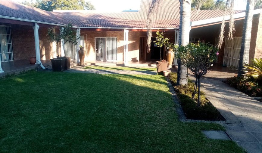 Exterior in Aviary Hill, Newcastle, KwaZulu-Natal, South Africa