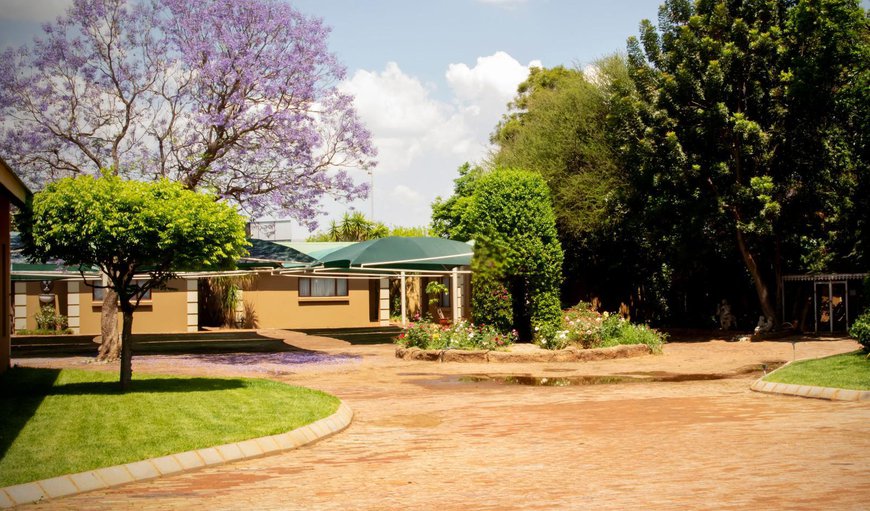 Welcome to Amigos Guesthouse in Brits, North West Province, South Africa
