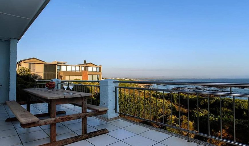 Welcome to TWIN PIGGS Apartment 1 & 2! in Gansbaai, Western Cape, South Africa
