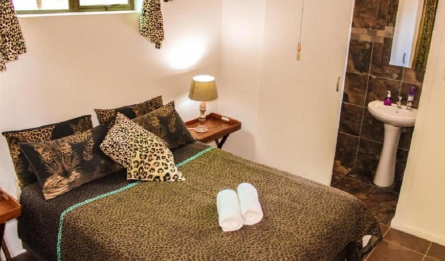 Leopard and Hippo: Leopard and Hippo - Bedroom