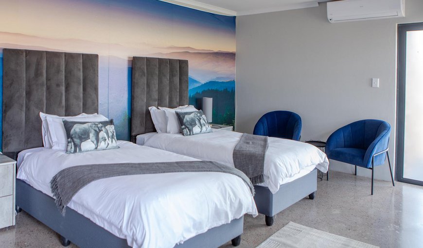 Elements Sunrise Bush Lodge: Photo of the whole room