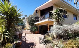 SELF CATERING ON IXIA MILNERTON image