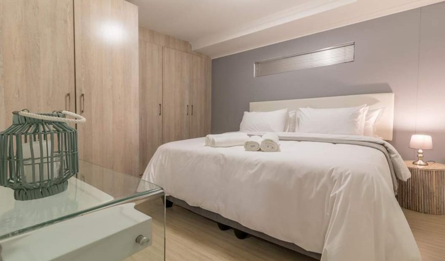 Self-catering 1-Bedroom 14 Azure: Bedroom with a queen size bed