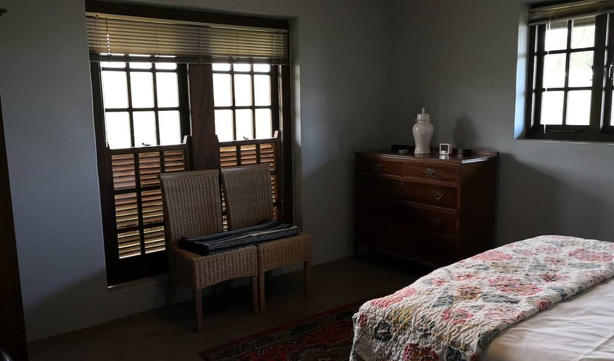 The Brinkhuizen: Bedroom with a double bed