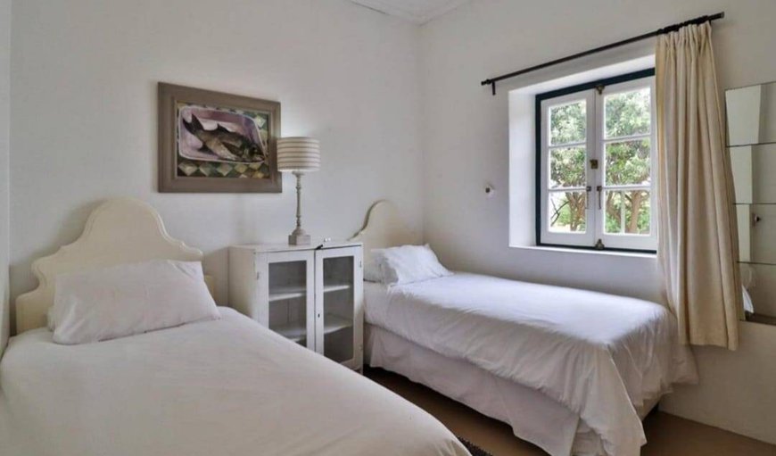 Voete ini sand: Bedroom