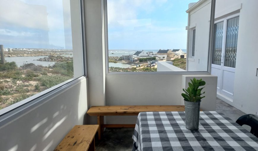 Stoepie - Unit 2: Unit 2 - Patio with stunning views