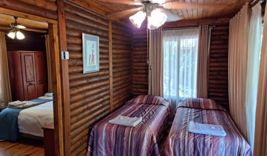 4 sleeper Log Cabins: 4 sleeper Log Cabins