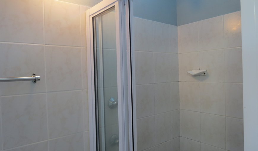 Ramsgate Beach Club 3: En-suite Bathroom