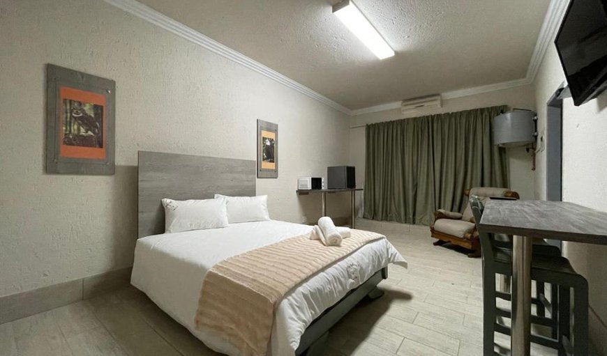 Owl 2 Double Room: Owl 2 Double Room