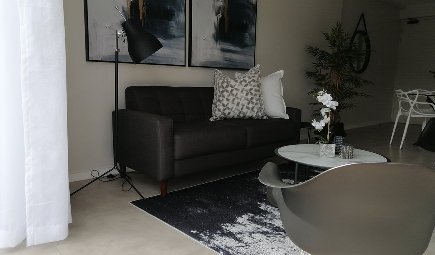 2 Bed Deluxe: 2 Bed Deluxe - Lounge Area