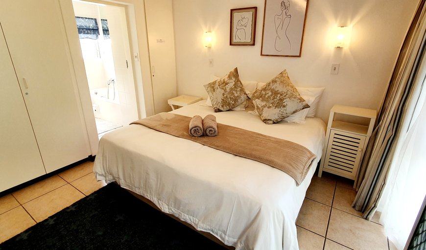 Marine Glen 6: Main Bedroom