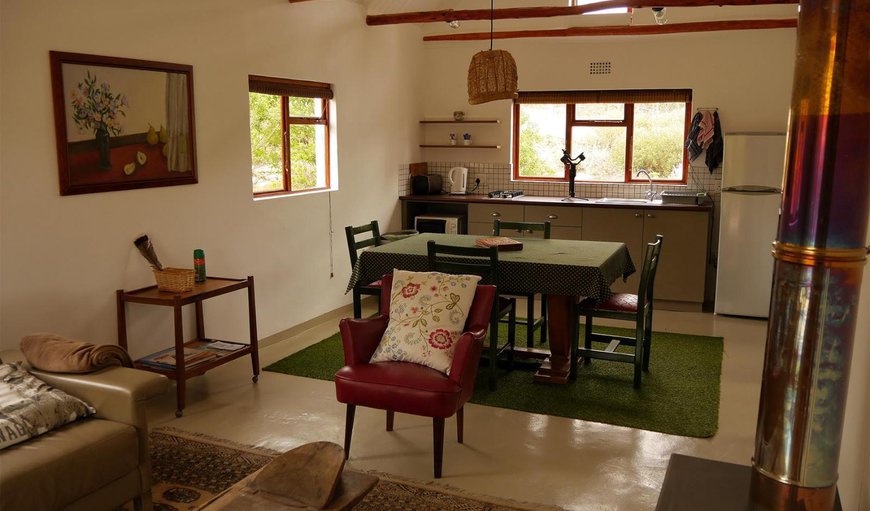 The Bush Cottage: The Bush Cottage Seating area