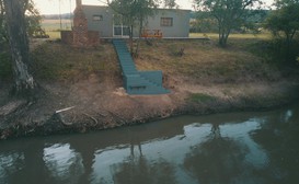 Die Rivier Huis image