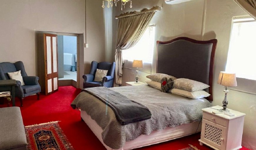 Classic Double Room: Standard Double Room - Bedroom