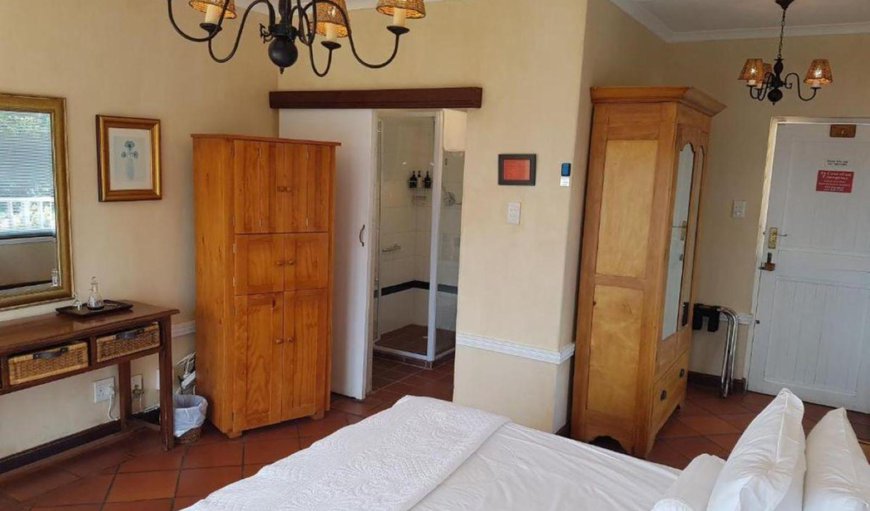 Standard Suite: Standard Double Room