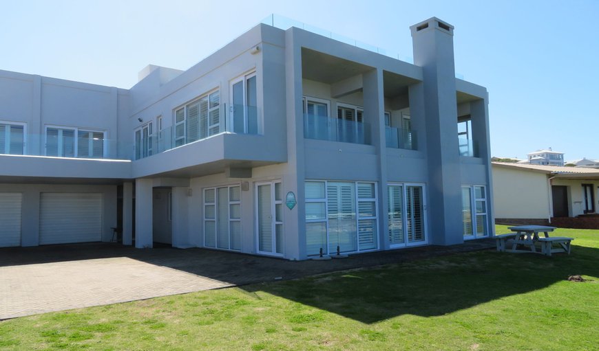 Welcome to 87 on Marine – Bottom floor Apartment in Struisbaai, Western Cape, South Africa