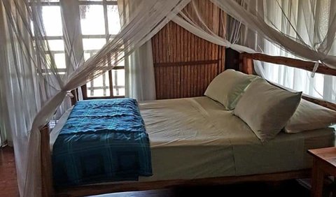 Palm View House 2: Bedroom