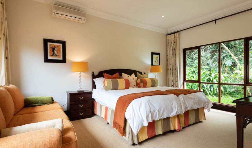 10 Tinderwood Loop, Zimbali: Bedroom