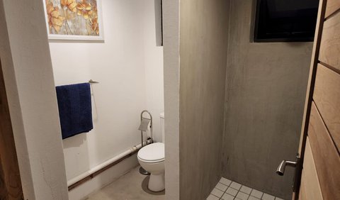 Salties Single Room: Bathroom