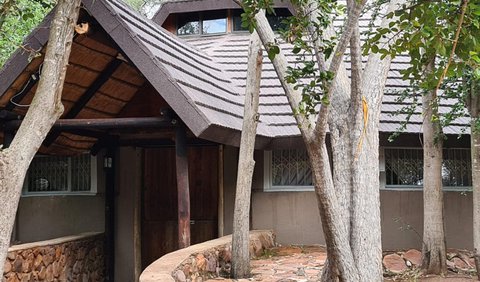 Bush Camp: Balcony/Terrace