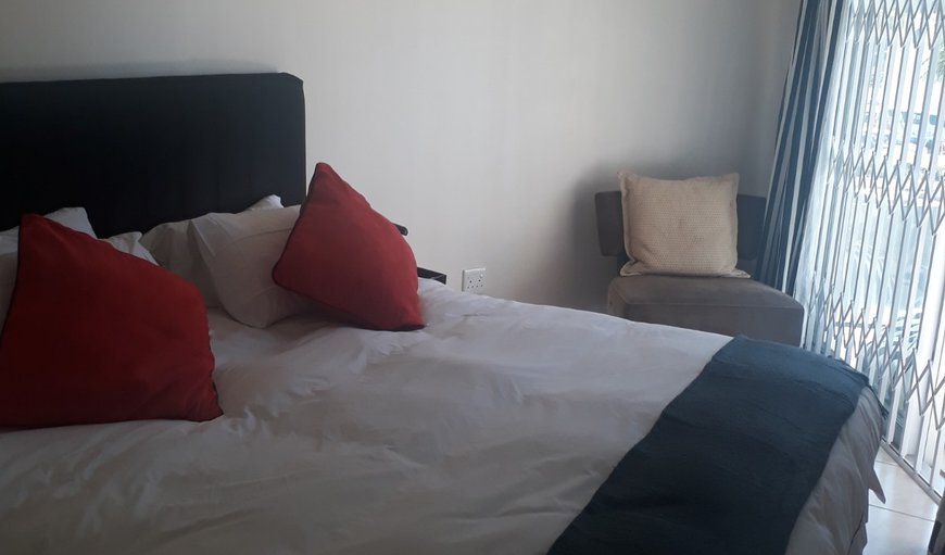 Self Catering Apartment photo 17