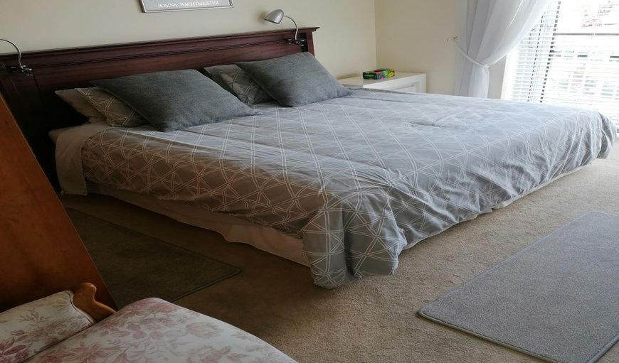 Main Bedroom with a  King size Bed photo 6