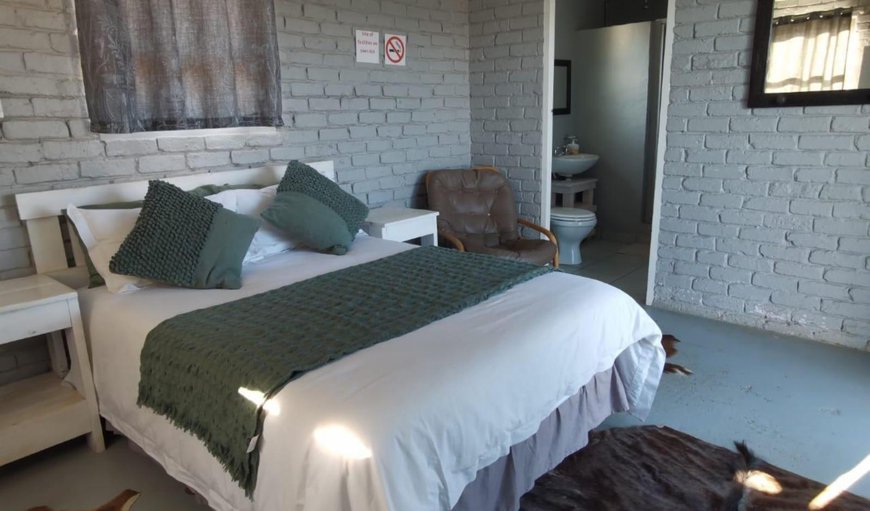 Deluxe Double Rooms: Bed