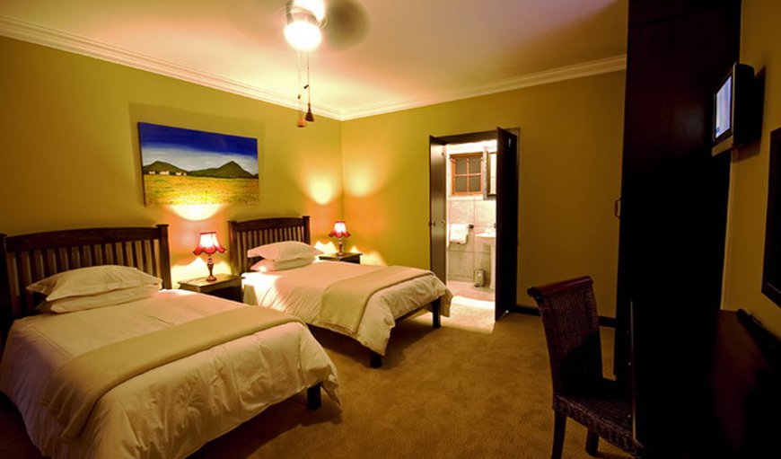 Double Rooms: Double rooms with 2 single beds