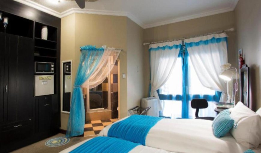 Deluxe Twin Room: Photo of the whole room