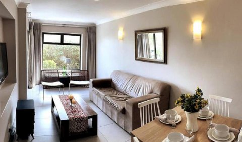 1BR - Luxury Resort Apartment: Seating area