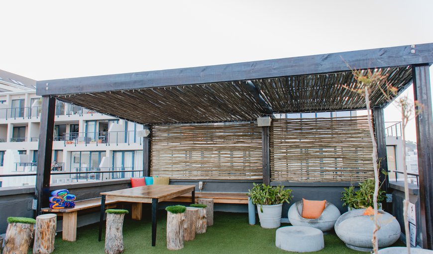 Roof top bar