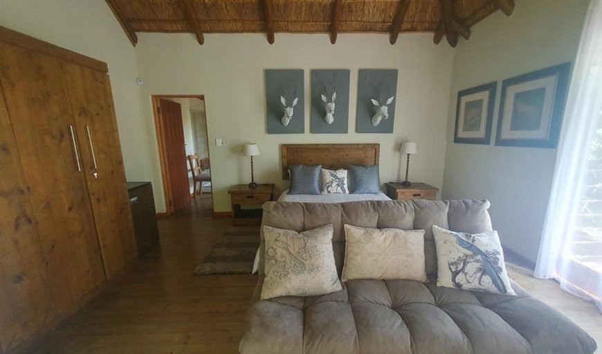 Turaco Room: Bed