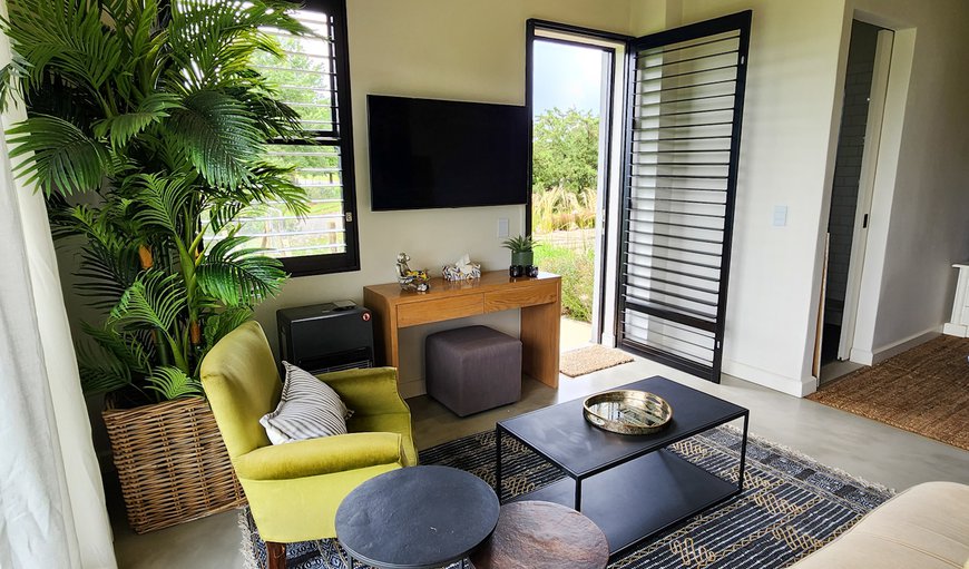 Little Prestwick has its own private entrance with lockbox self-check-in entry.
The lounge seats 3 guests and is equipped with a 50-inch flat-screen TV, full DSTV bouquet, Netflix and workstation/dressing table. Little Prestwick has its own private entrance with lockbox self-check-in entry.
The lounge seats 3 guests and is equipped with a 50-inch flat-screen TV, full DSTV bouquet, Netflix and workstation/dressing table.