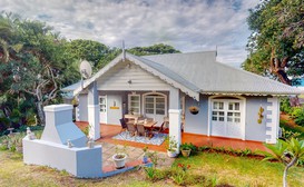 Rose Cottage in Caribbean Estate image