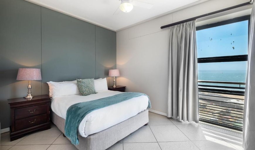 Premium Seaview Three Bedroom Apartment with Balcony: Premium Seaview Three Bedroom Apartment with Balcony