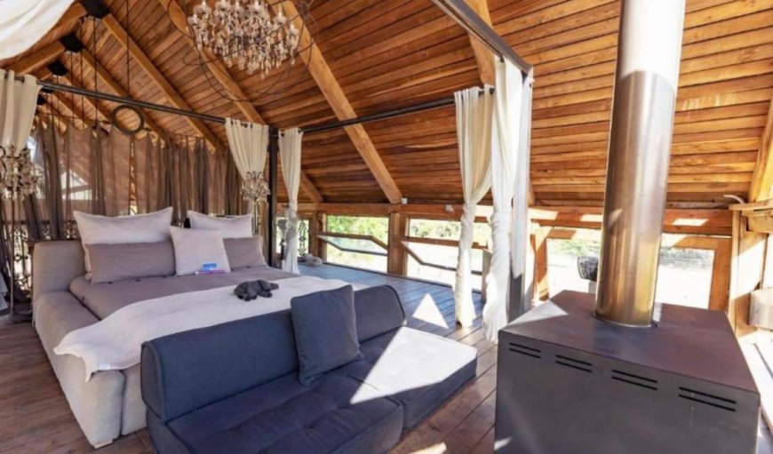 Pigcasso Barn Loft: Photo of the whole room