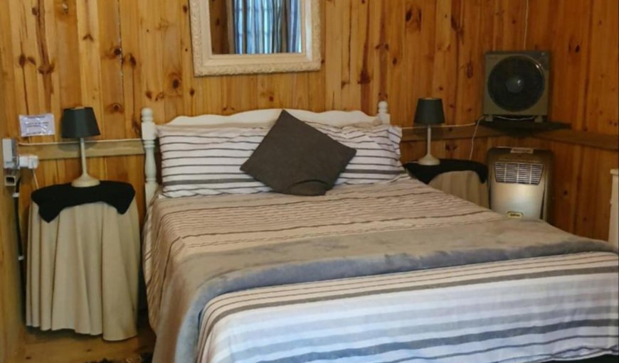 6 Sleeper Comfort Cabin: Bed