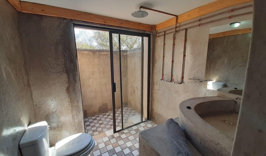 Double-storey Holiday Home: Shower