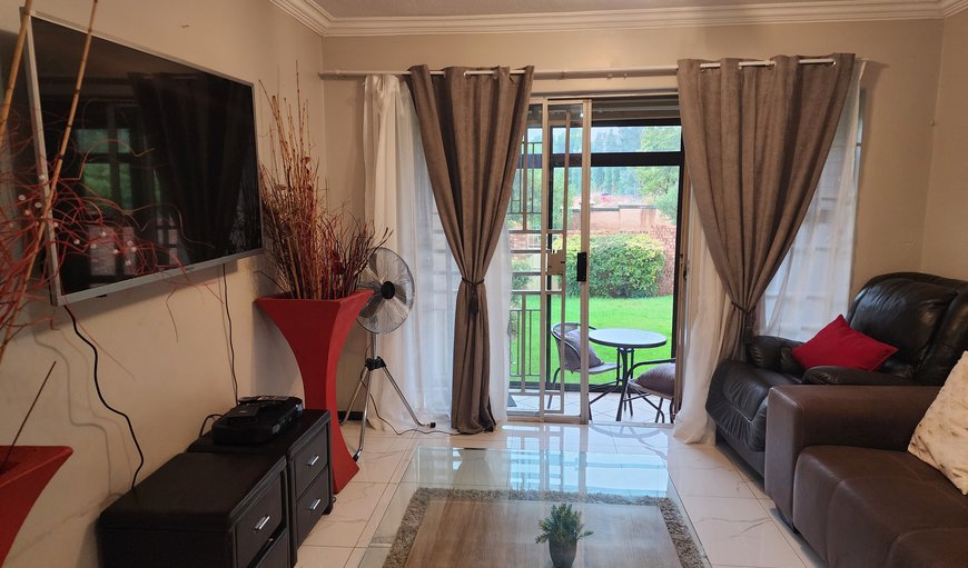 Lounge area in Mooikloof , Pretoria (Tshwane), Gauteng, South Africa