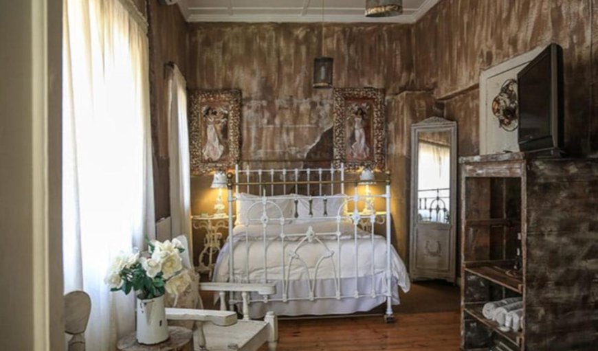 Classic Room - Romance: Bed